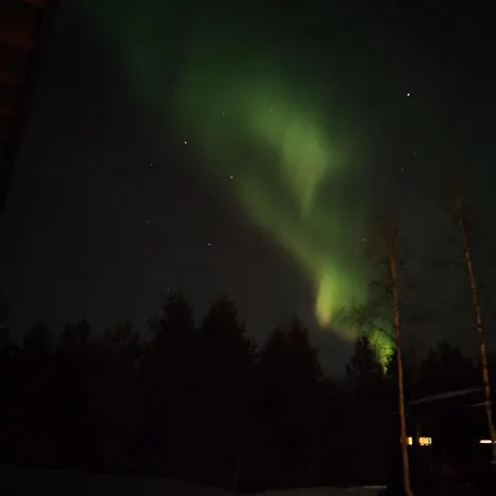 Moderni Perhehuvila Ulkoporealtaalla Villa *